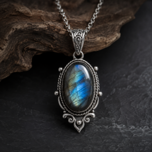 Labradorite Magic Pendant